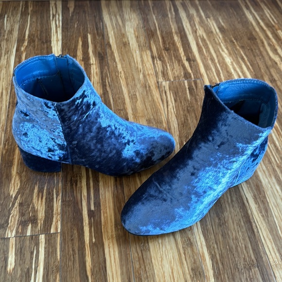 Blue Velour Booties - Picture 2 of 3